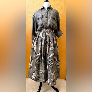 Vintage Anne Klein separates. Top is size 4, skirt size small.